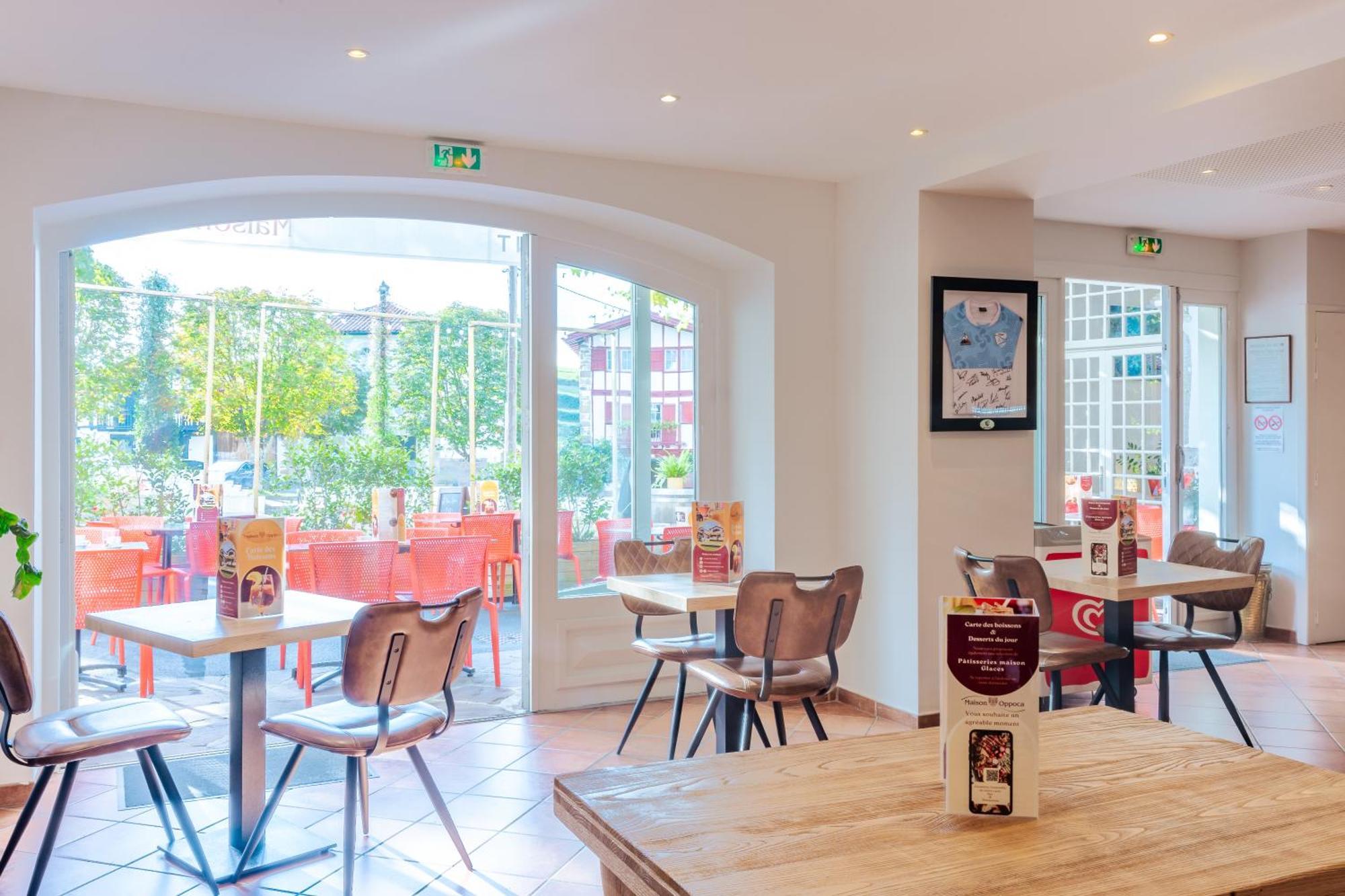 איינהודה Hotel Restaurant & Spa La Maison Oppoca מראה חיצוני תמונה