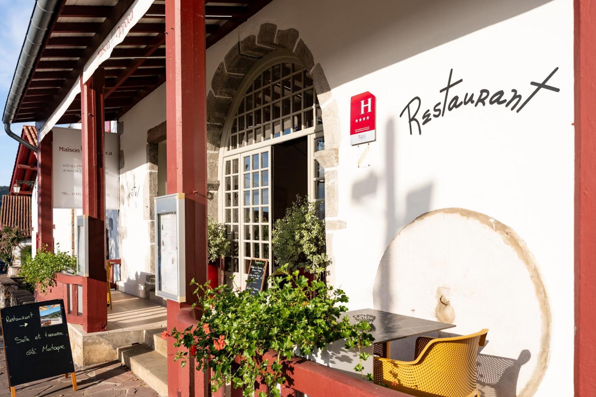 איינהודה Hotel Restaurant & Spa La Maison Oppoca מראה חיצוני תמונה